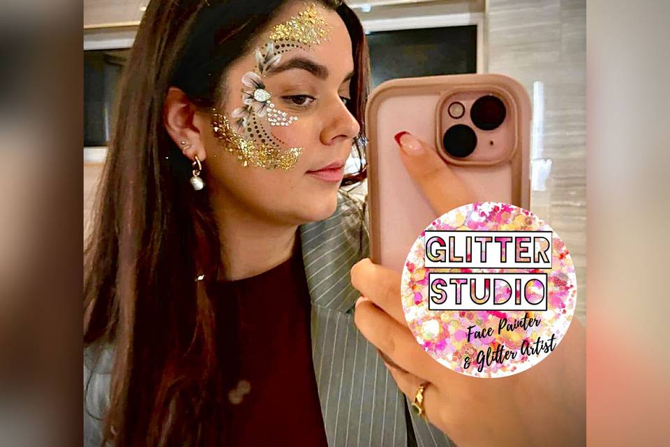 Glamour looks