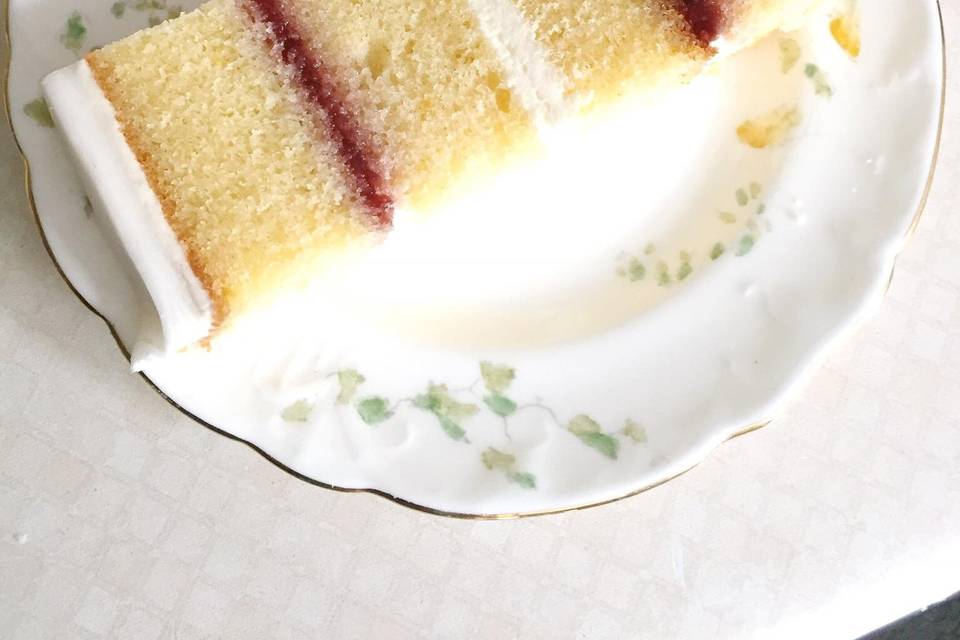 Madagascan vanilla cake
