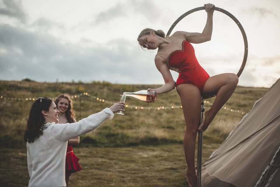 Champagne Pouring