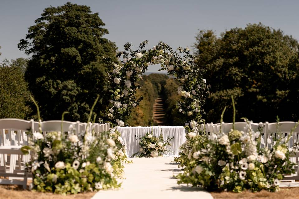 The Avenue