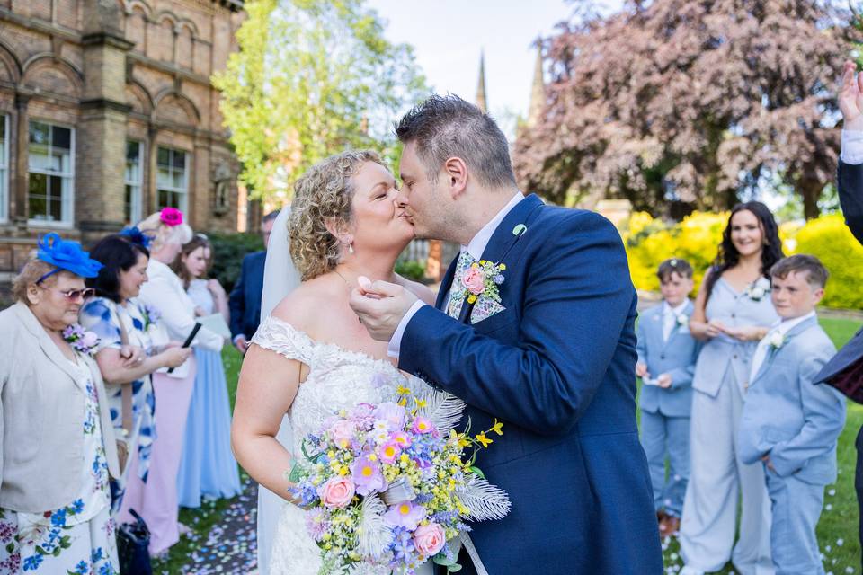 Confetti Shot Lichfield