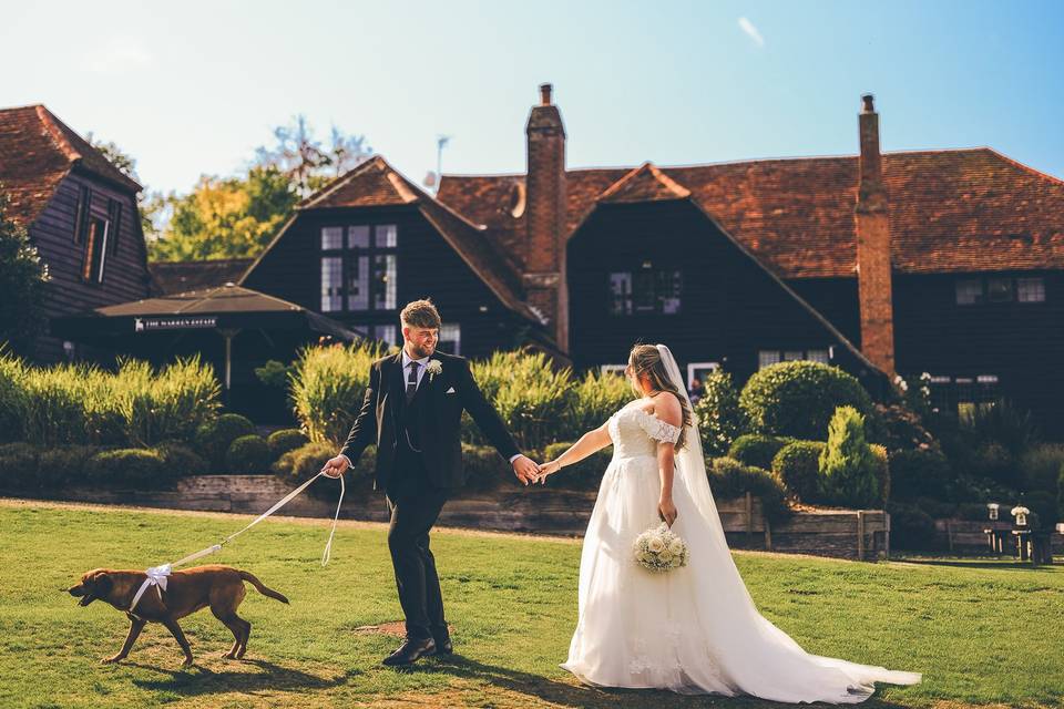 Love dogs at weddings