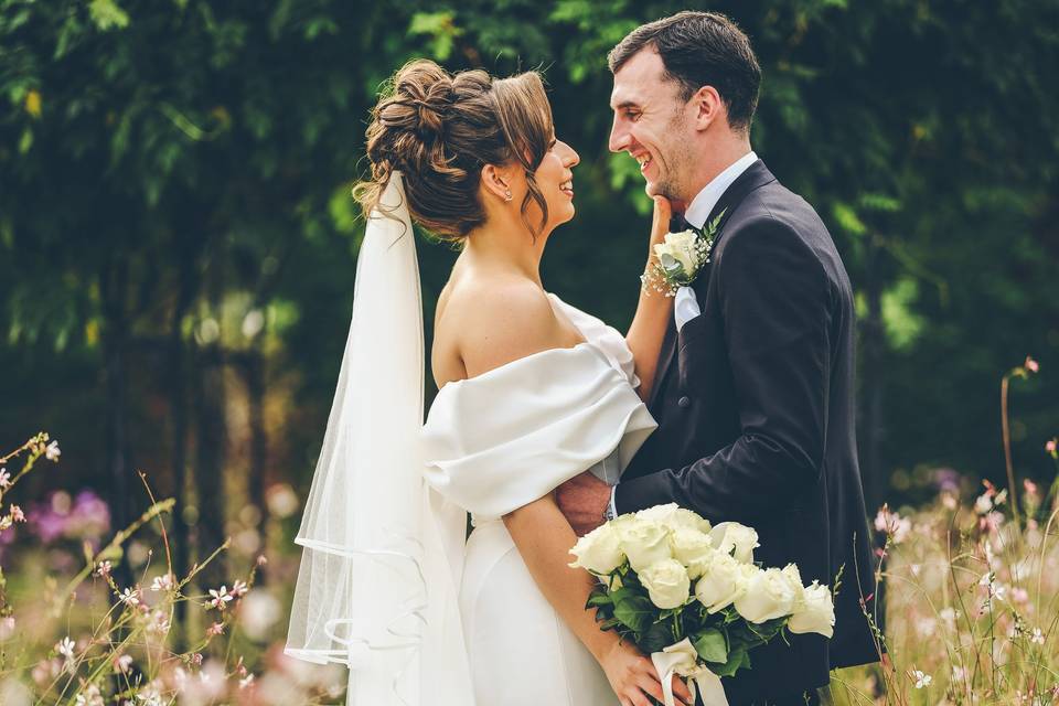 Gaynes Park bride and groom