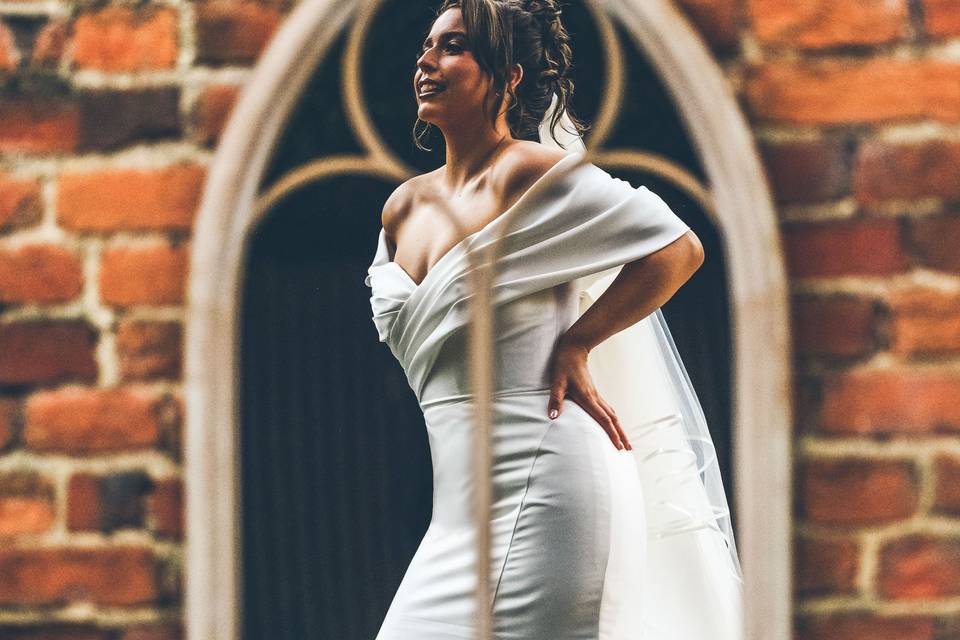 Gaynes Park Mirror Bride