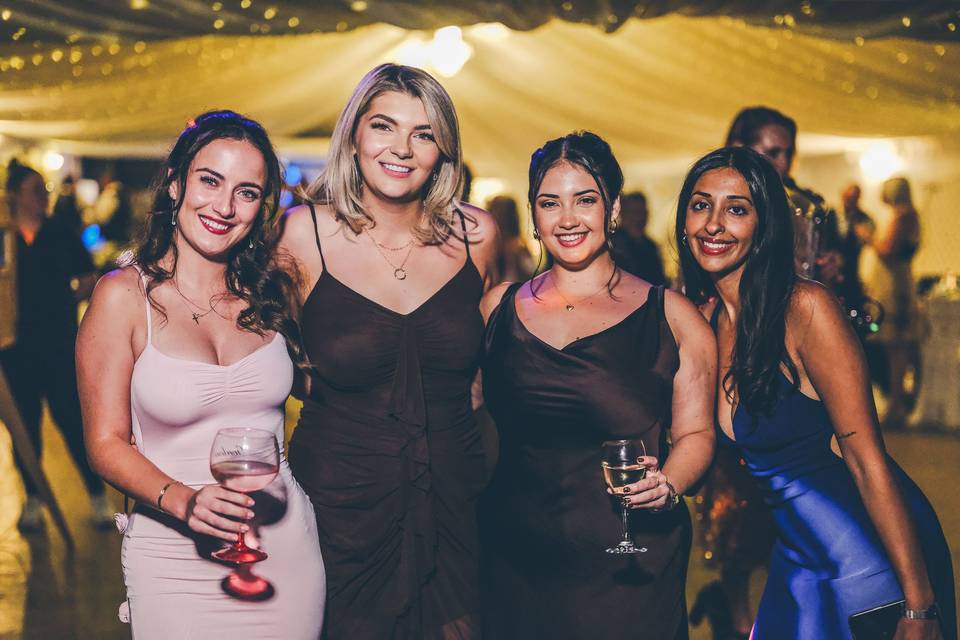 The Fennes party time