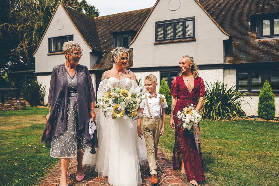 Warren Estate Wayside House