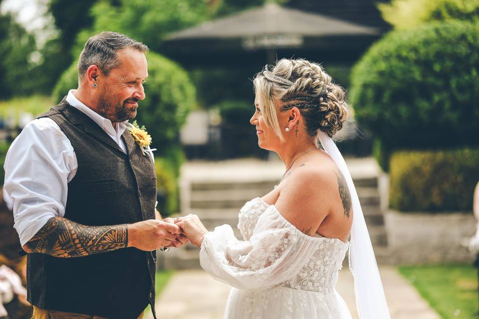 Warren Estate Outdoor ceremony