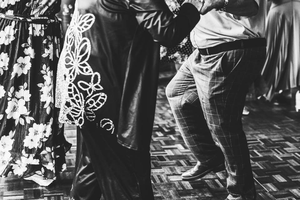 Grandad dancing wedding