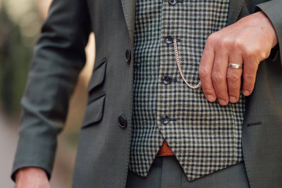 Green and check suit