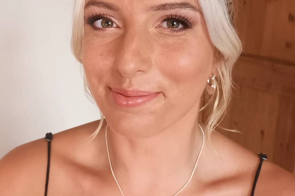 Bridesmiad makeup