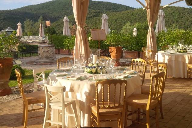 Reception table in the patio