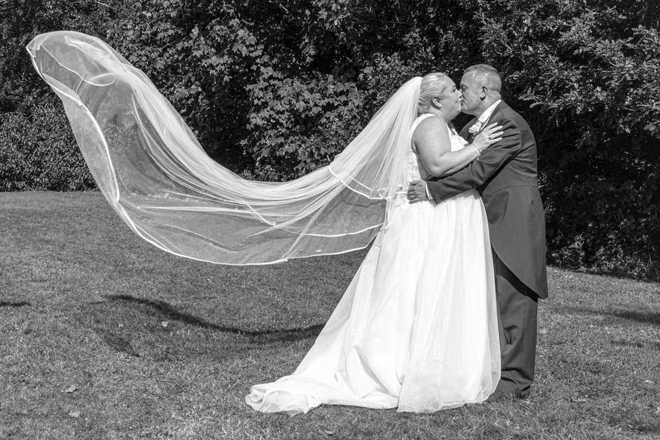 Wonderful Windy wedding