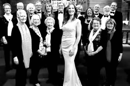 Choir and soloist wedding singer