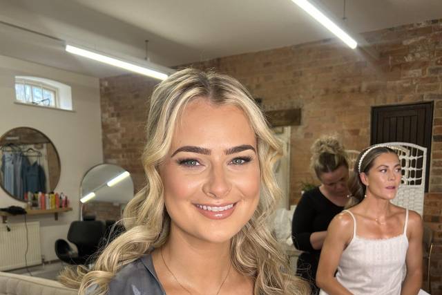 Hannah Kathleen Makeup artist