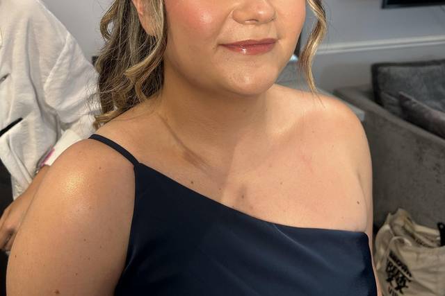 Hannah Kathleen Makeup artist