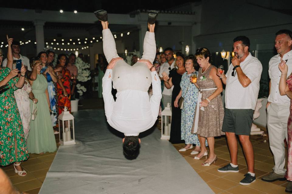 Mad dance moves