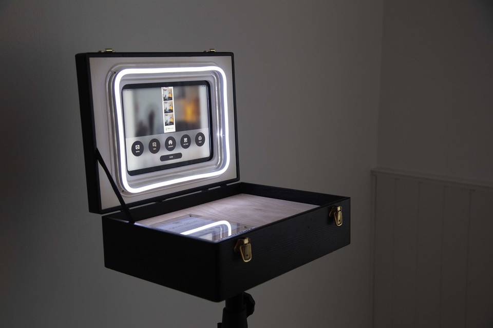 Black Booth in a Box
