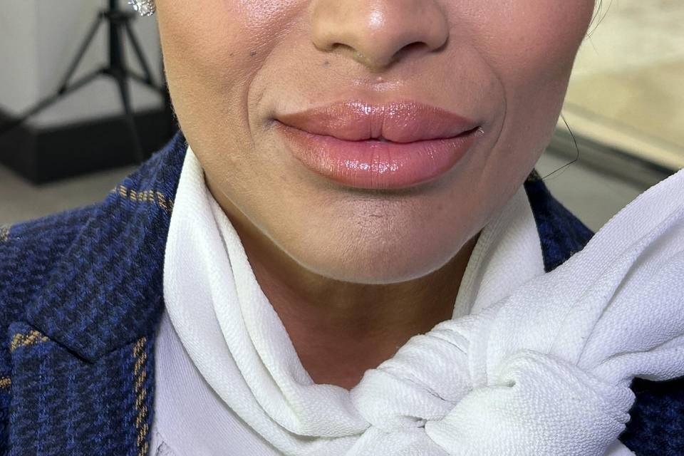 Bridal smokey soft glam