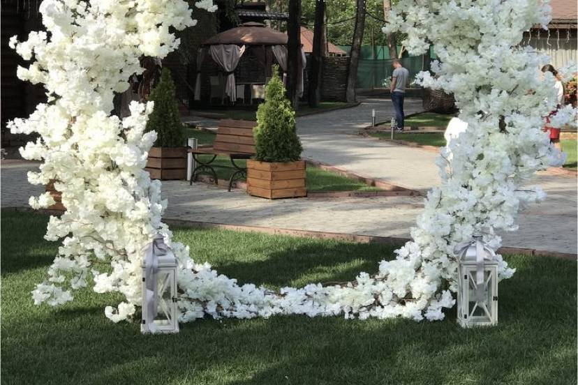 Cherry blossom arch