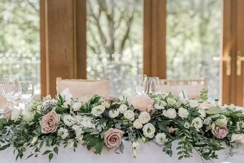 Top table floral arrangement