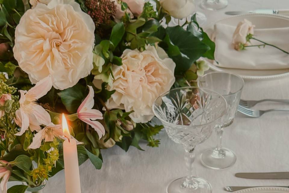 Elegant wedding flowers