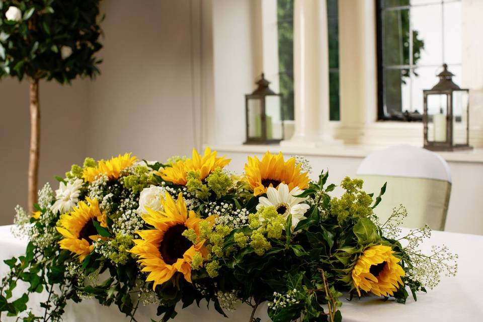 Ceremony Table Arrangement