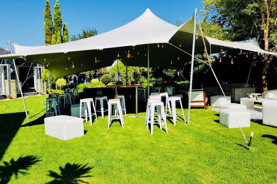 Stretch tent layout chairs