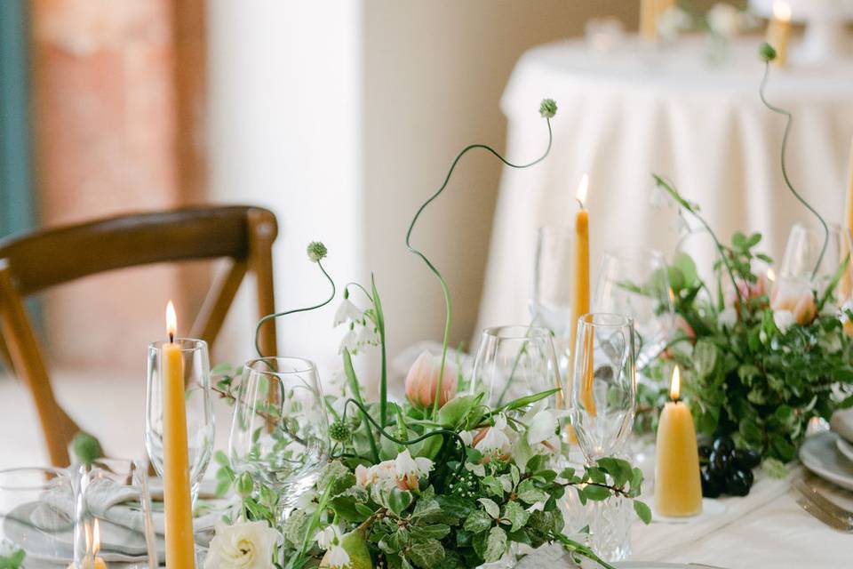 Autumn table setting