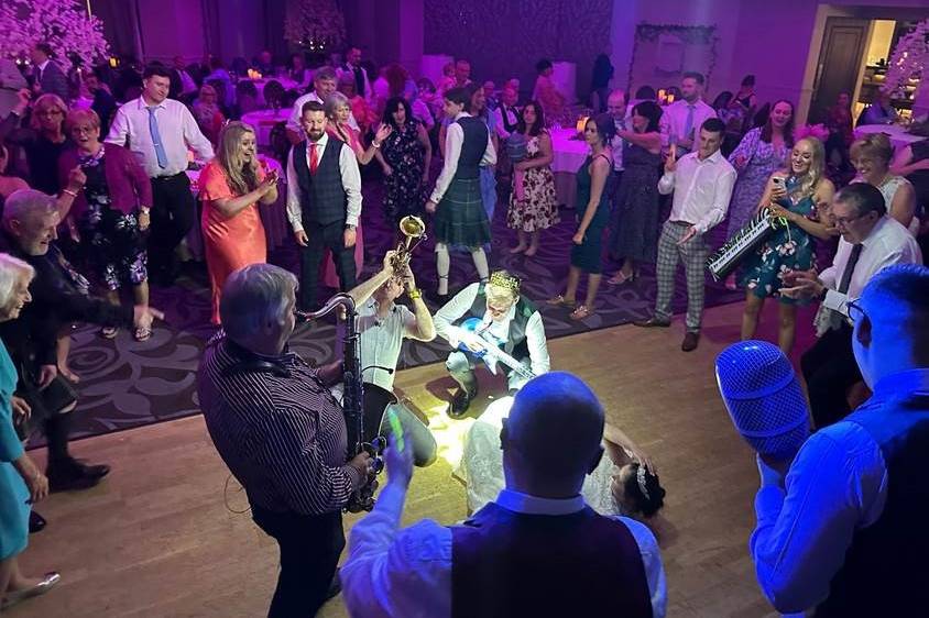 The Hireaband Effect