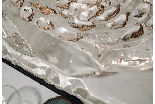 Ice sculpture for oysters