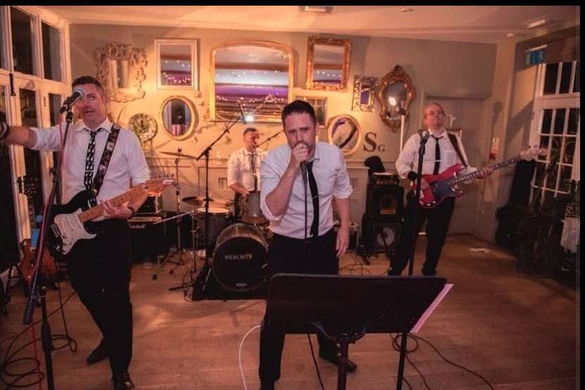 Live another wedding, Realm79