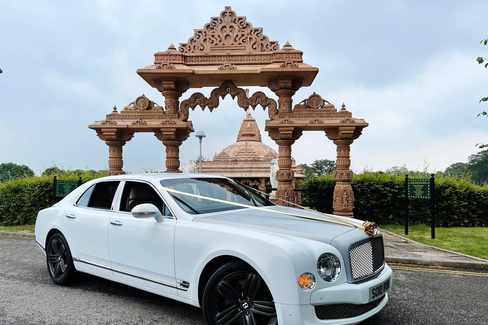 White Bentley Mulsanne