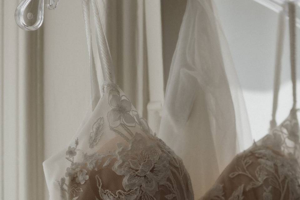 Wedding dress