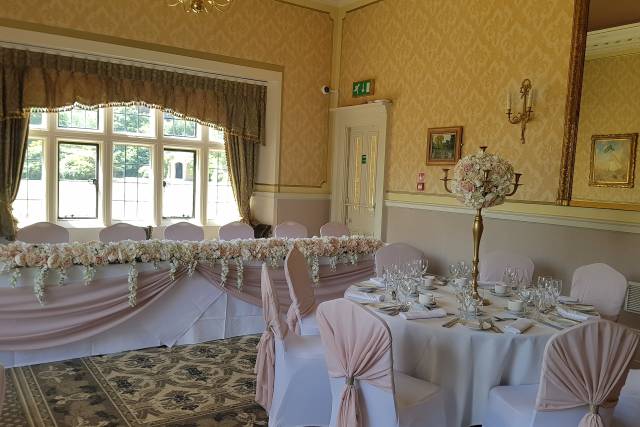 Shendish Manor Wedding venue Hemel Hempstead, Hertfordshire | hitched.co.uk