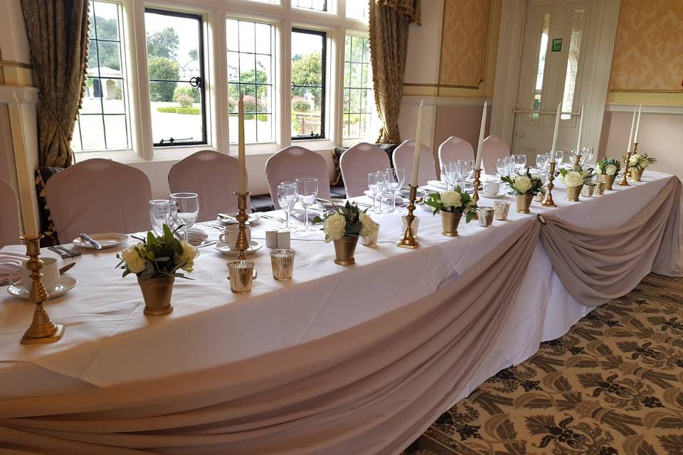 Longman Suite top table