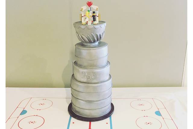 Stanley Cup Wedding Cake