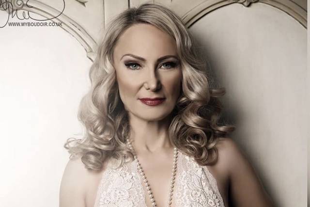 Sarah Elliott Hair & Make Up Artist
