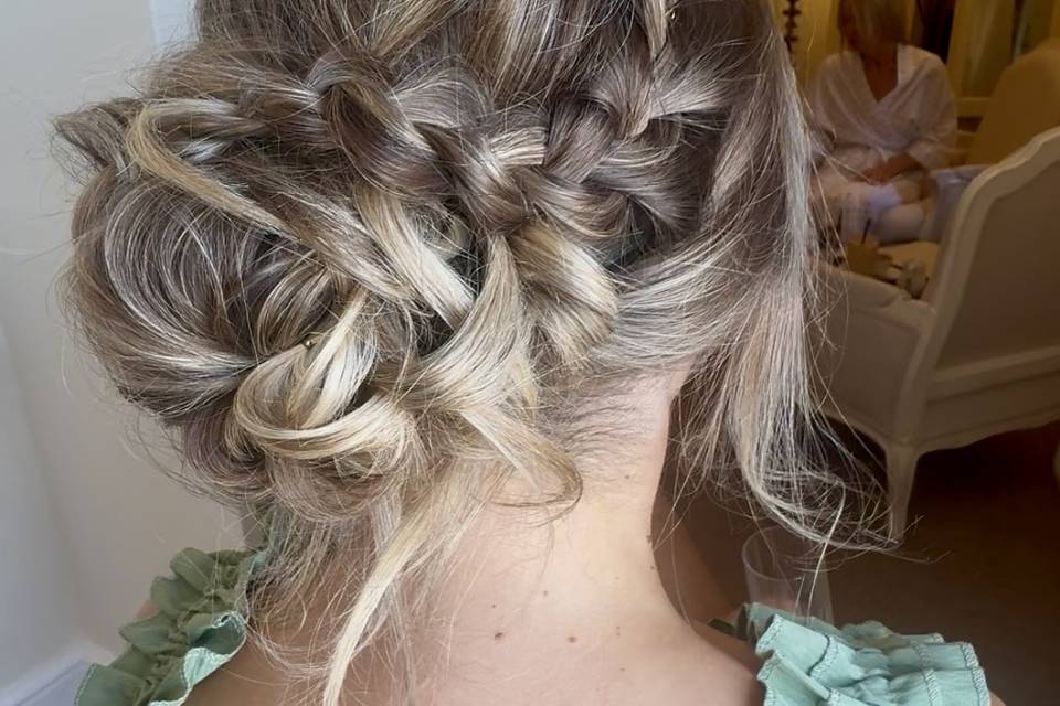Bun with plait