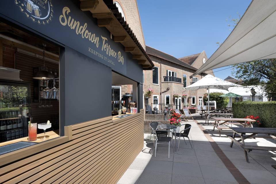 Terrace for arrival drinks