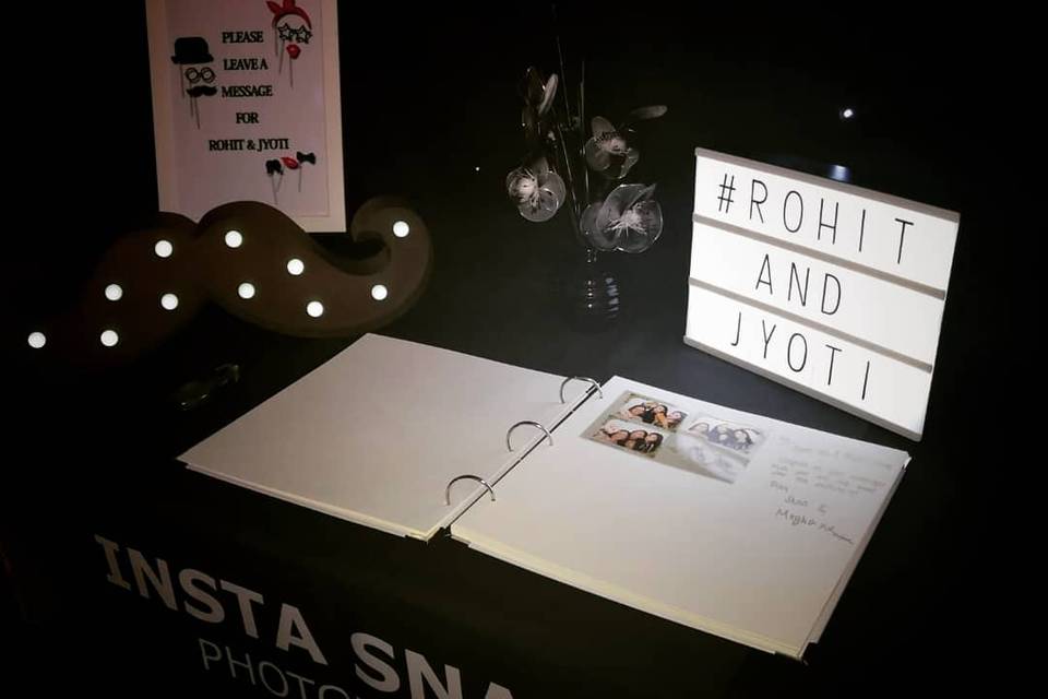 Complimentary guest book