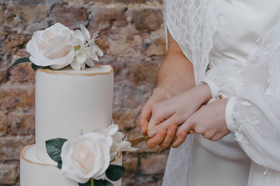 Cake cutting