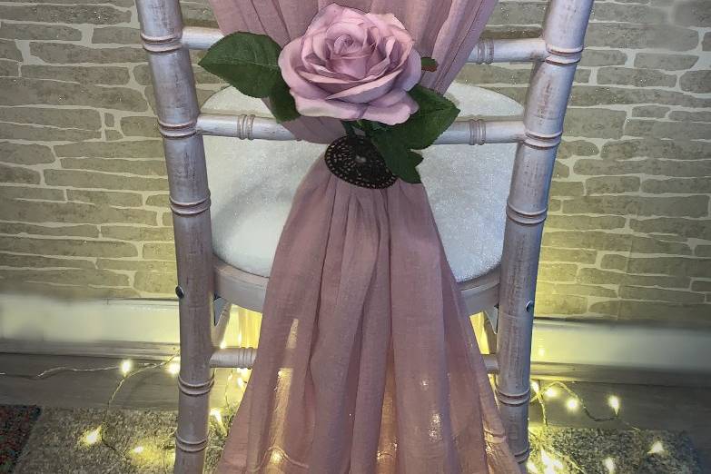 Dusty pink cheesecloth