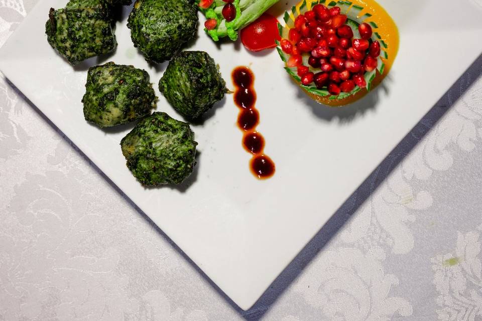 Haryali Chicken Plated