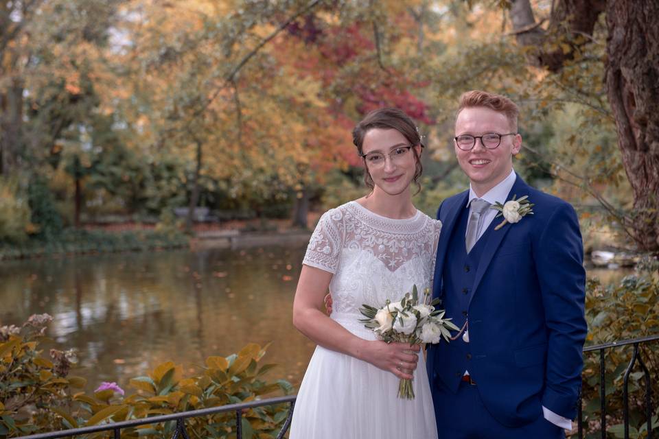 Autumn wedding at Nottingham