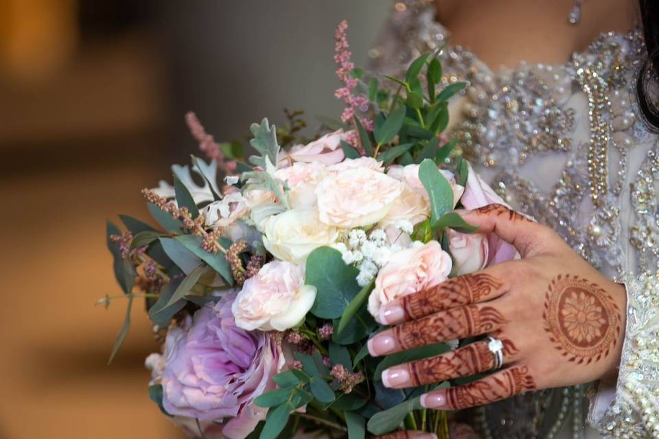 Pink and white bouquet