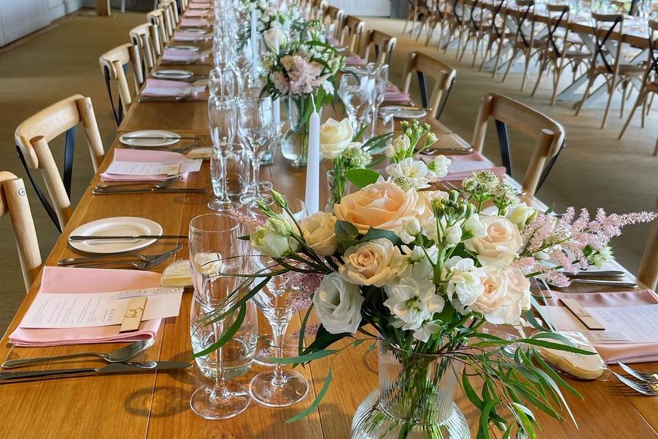 Blush tables