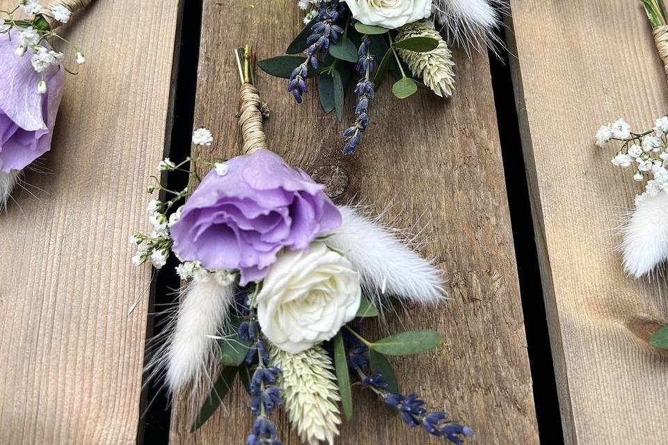 Lilac buttonholes