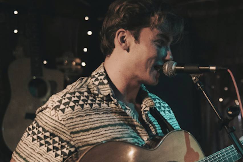 Intimate Gig