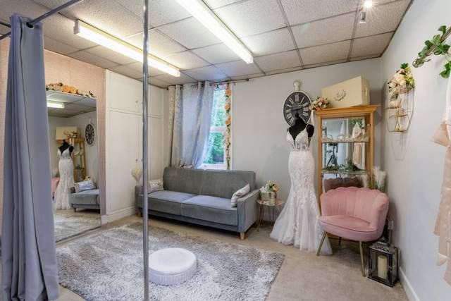 Bridal Fitting Lounge