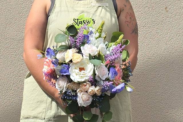 Pastel bridal bouquet